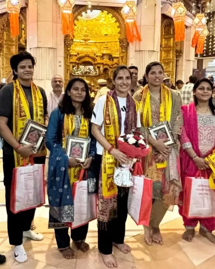 कुछ ही देर में आज…