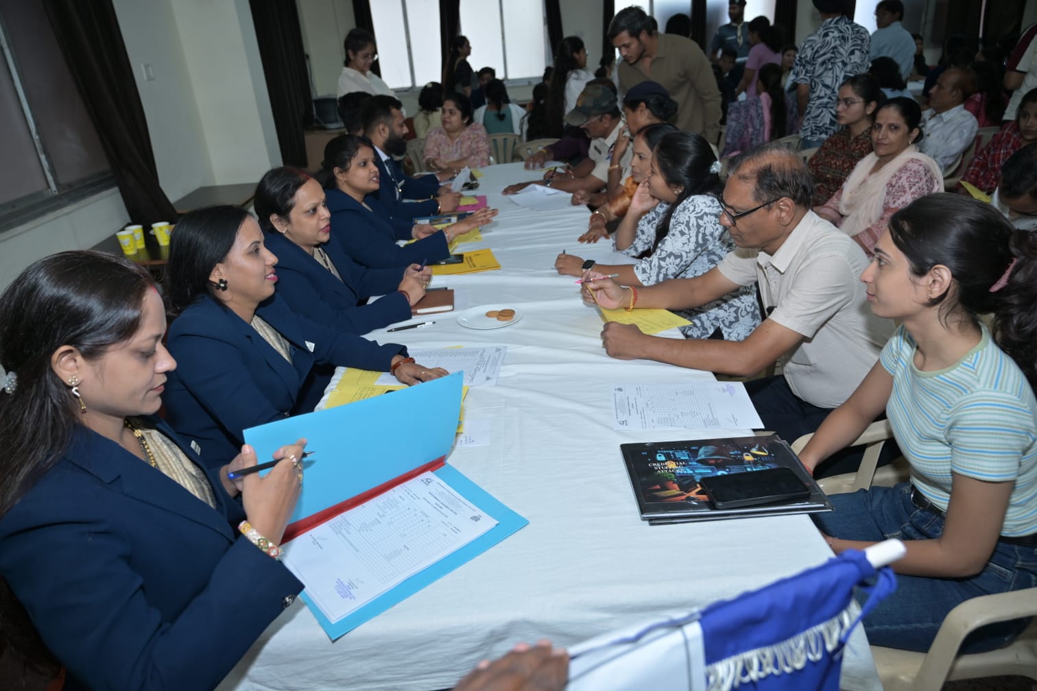 मैक में आओ साथ चलें अभिभावक -शिक्षक बैठक का आयोजन