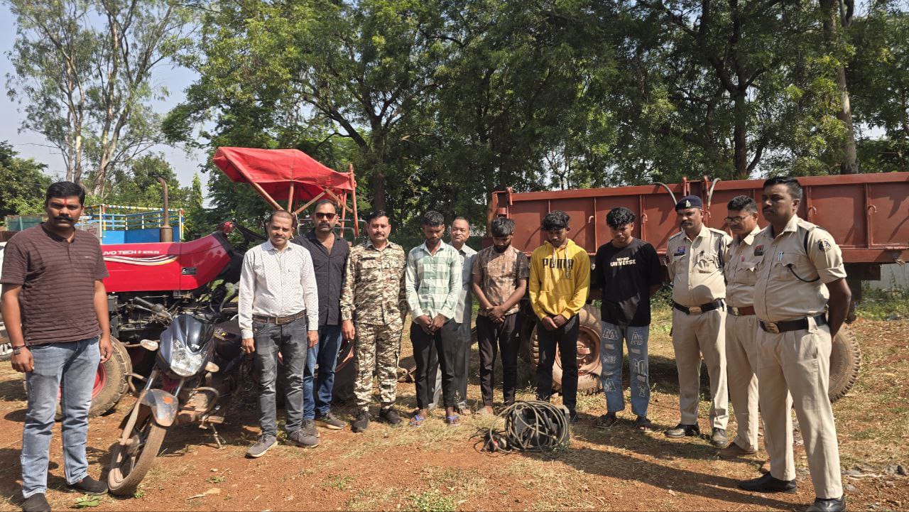 रातों-रात गायब हुआ ट्रैक्टर-ट्रॉली, पुलिस ने 24 घंटे&hellip;