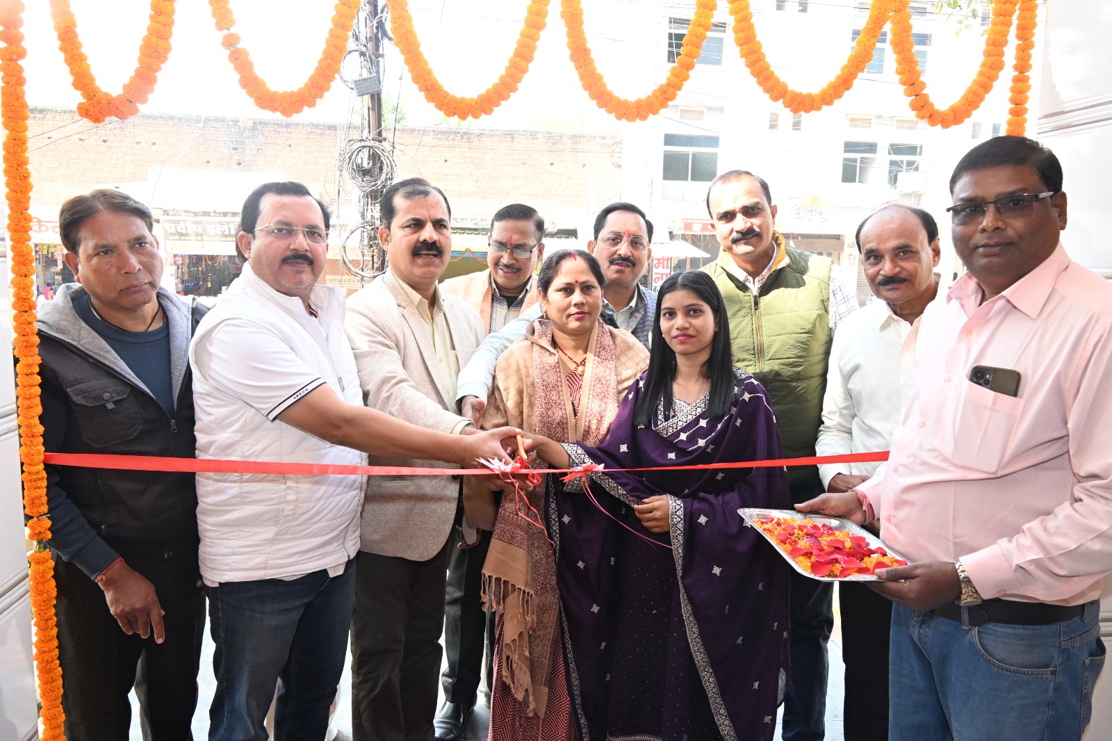 विश्व शौचालय दिवस पर नवनिर्मित आकांक्षीय शौचालय का लोकार्पण