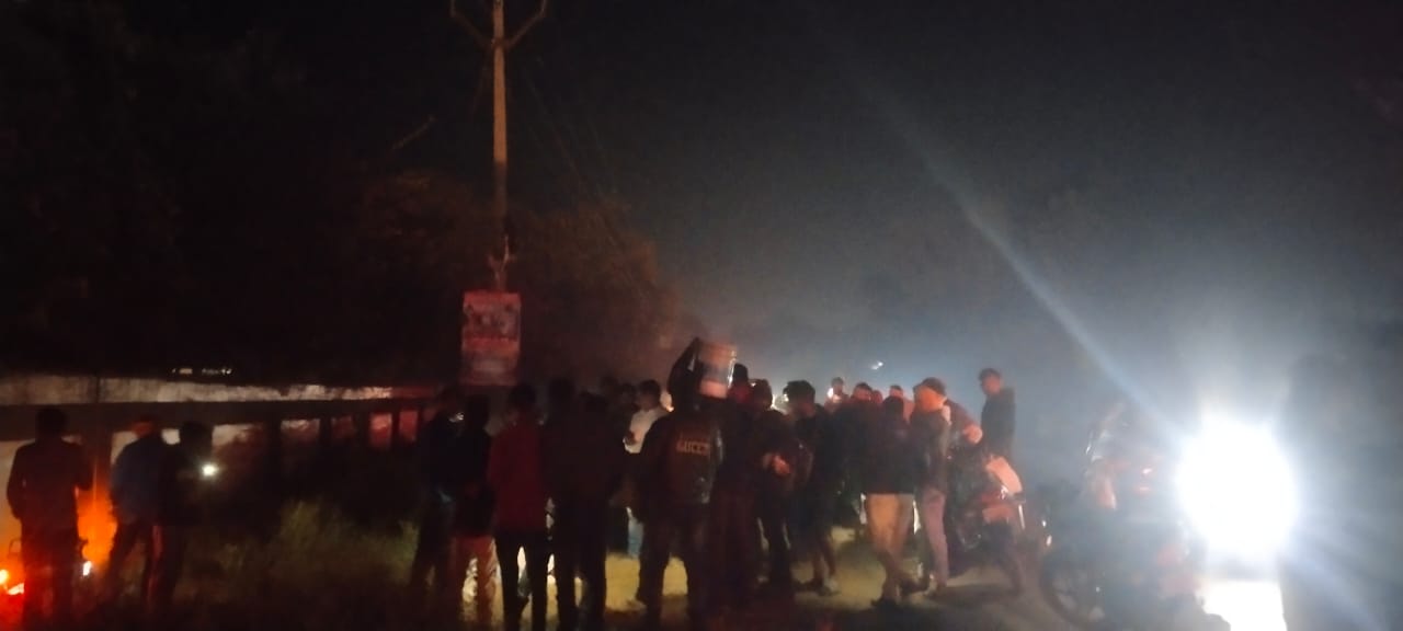 लगरा क्षेत्र में सड़क हादसा, 20 वर्षीय युवक…