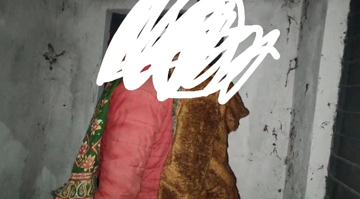 गौठान में फांसी पर लटके मिले युवक-युवती के शव, इलाके में सनसनी