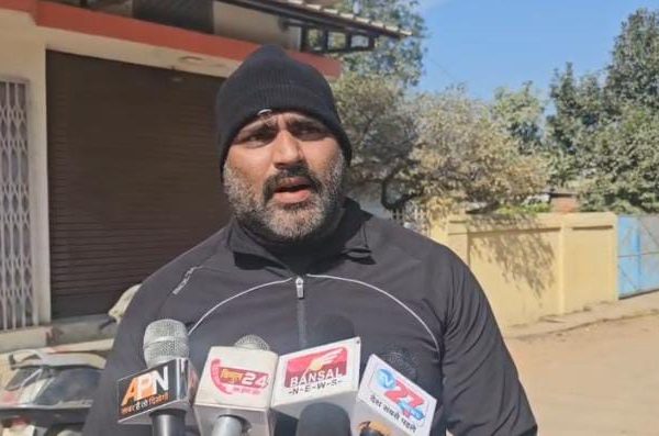 नशेड़ी युवती ने दो युवकों के साथ मिलकर&hellip;