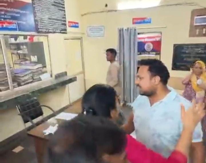 गाड़ी पार्किंग विवाद में चली तलवार,&hellip;