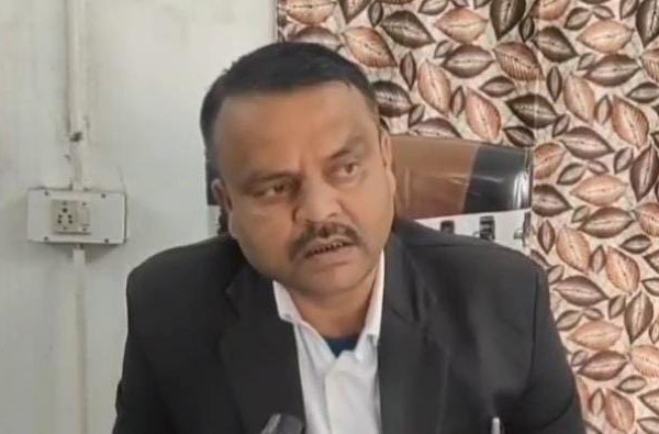 कॉलेज छात्रा से छेड़खानी के मामले में प्रभारी&hellip;